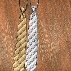 Set of Zip-On Neckties